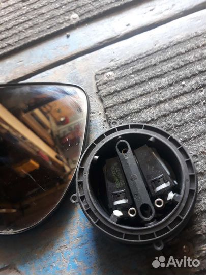 Рав4 стекло Зеркала Левое (Taiwan) RAV4 05-10