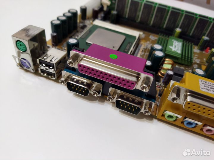 Материнская плата на 370 (редкая, на 1.5Гб озу)