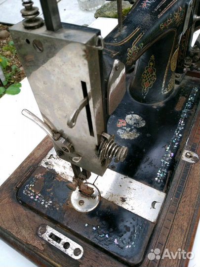 Швейная машинка NAH Machinen