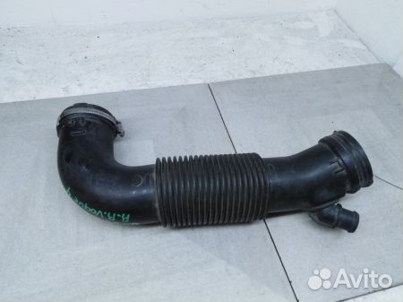 Патрубок воздушного фильтра