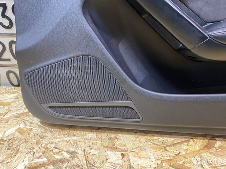 Дверная карта передняя правая Audi A5 купе 2.0