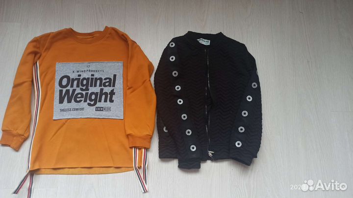 Вещи для девочки на р. 128 (толстовки и штаны)