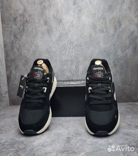 Кроссовки мужские