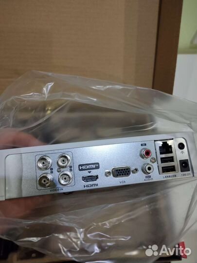 Регистратор HiWatch DS-H204QA(B)