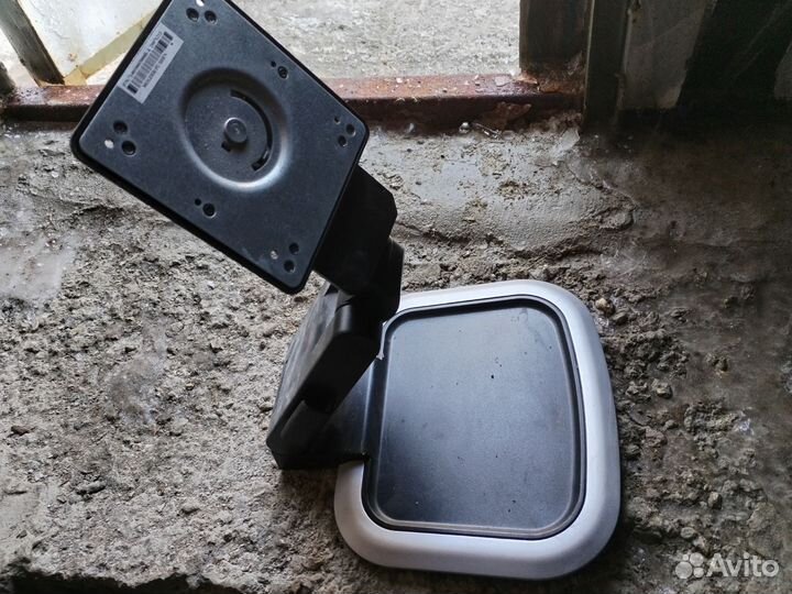 Кронштейн для монитора