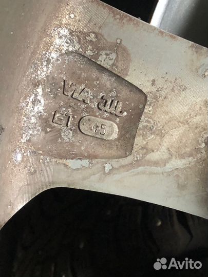 Литой диск Volkswagen R16