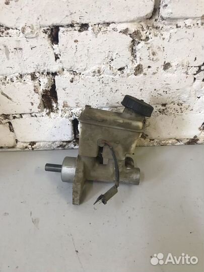 Главный тормозной цилиндр Chevrolet Lacetti