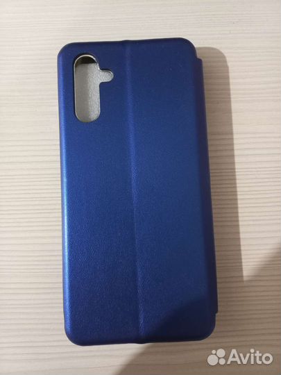 Продам чехол книжка