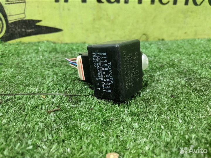 Реле Toyota Harrier MCU35 1MZ-FE 2004