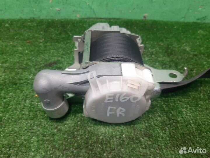 Ремень безопасности передний правый Subaru Legacy