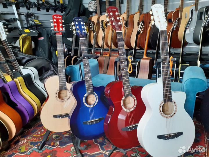 Акустическая гитара