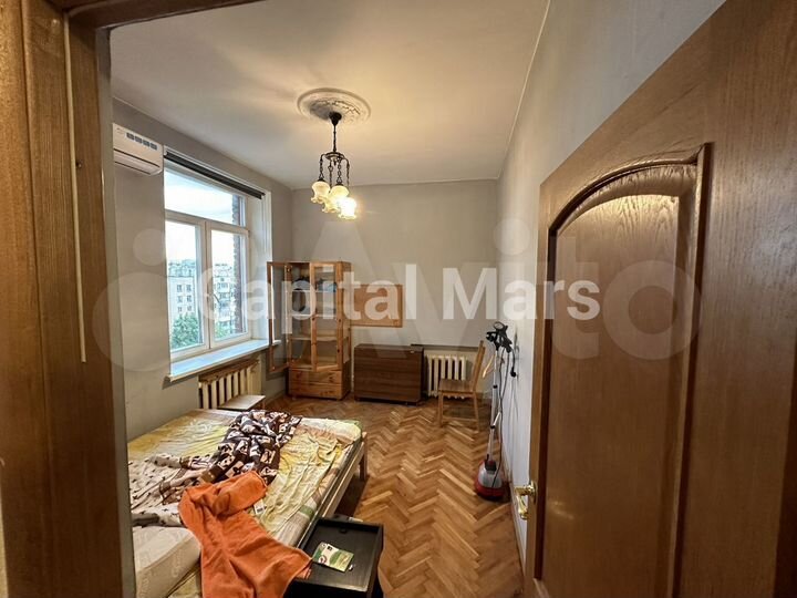 2-к. квартира, 56 м², 8/8 эт.