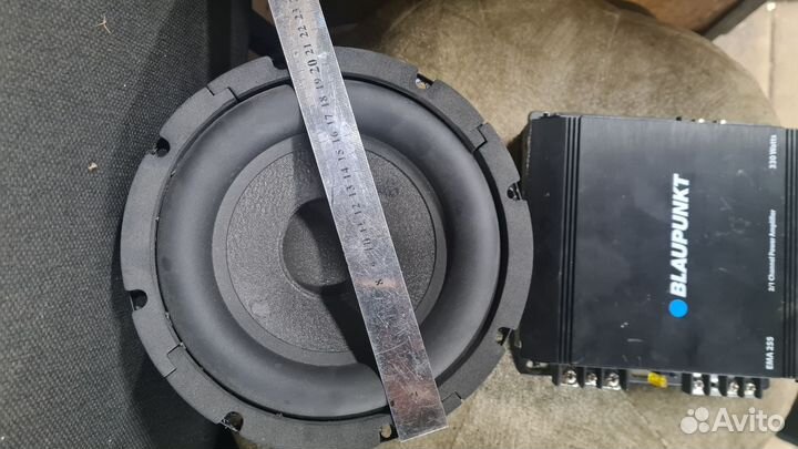 Сабвуфер с усилителем