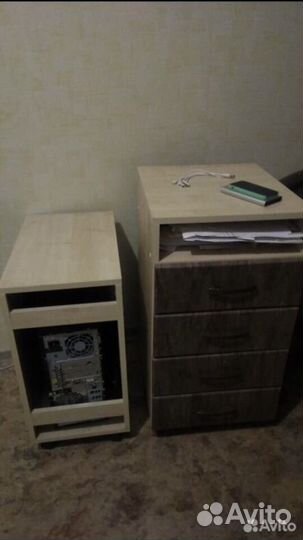 Компьютерный стол