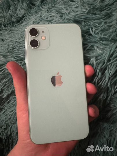 iPhone 11, 64 ГБ