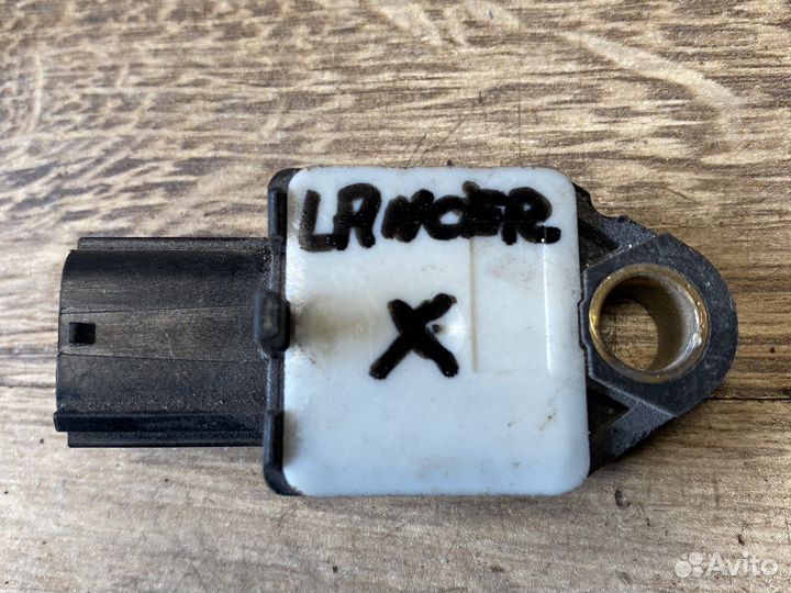 Mitsubishi lancer 10 датчик удара