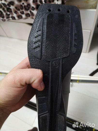 Беговые лыжи