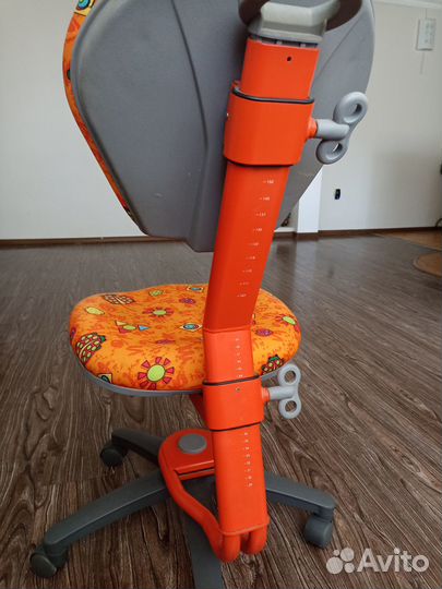 Ортопедическое компьютерное кресло бу