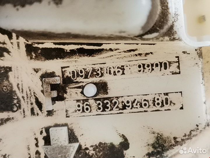 Насос топливный для Peugeot 206 1525H8