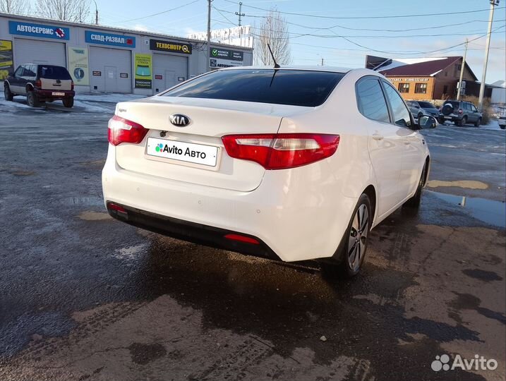 Kia Rio 1.4 AT, 2013, 196 000 км