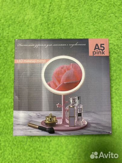 Зеркало настольное с подсветкой для макияжа