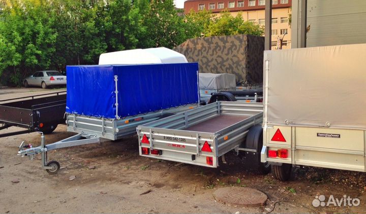 Легковой прицеп 2м на 1.1м. На рессоре