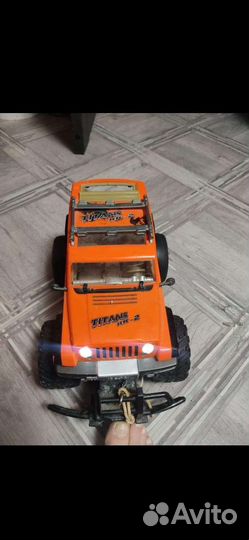 Джип на радиоуправлении