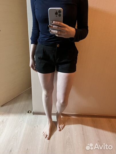 Черные шорты классика Love republic