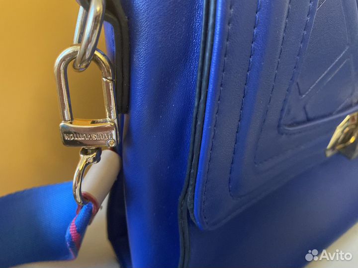 Сумки Louis Vuitton пакетом