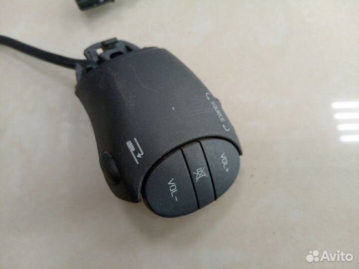 Подрулевой переключатель Renault Symbol 2 LU01