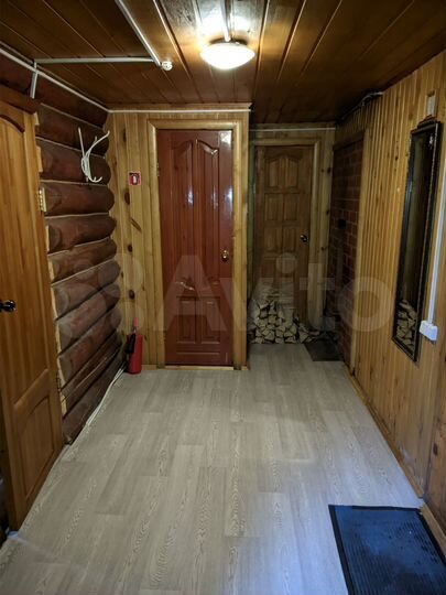 Коттедж 160 м² на участке 12 сот.