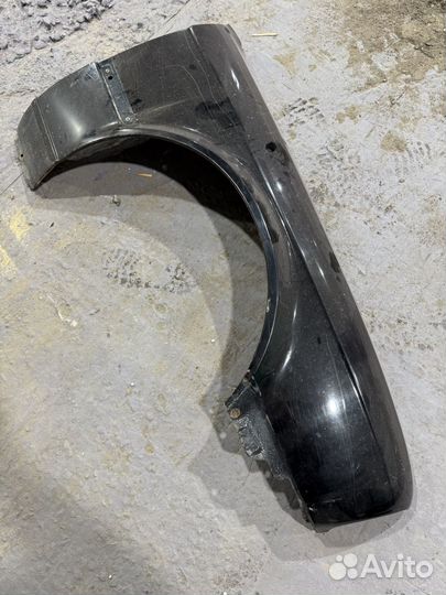 Крыло переднее правое бмв е30