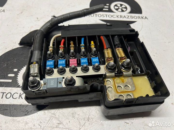 Блок предохранителей Mercedes-Benz X-Class W470