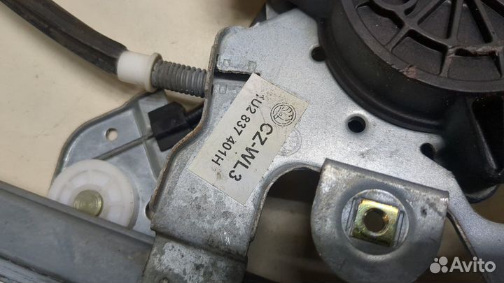 Стеклоподъемник электрический левый передний Skoda Octavia Tour