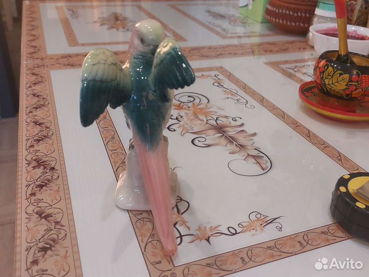 Винтаж статуэтка попугай Германия Hertwig