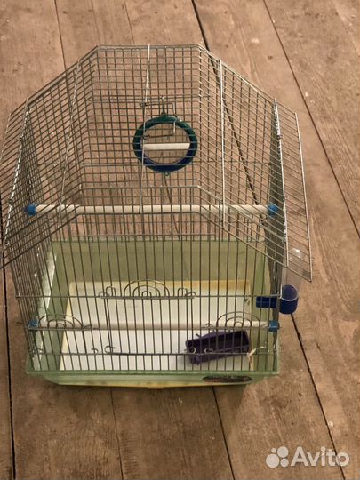 Клетка для крупного попугая