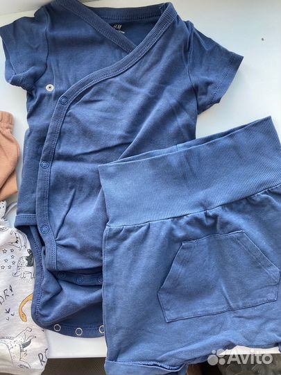 Детские вещи пакетом 62 74 80 есть hm