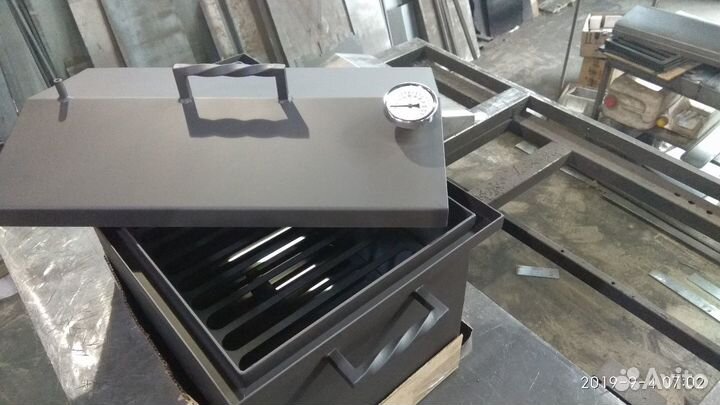 Коптильня для горячего копчения