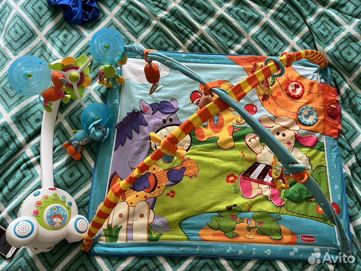 Развивающий коврик tiny love и мобиль на кроватку