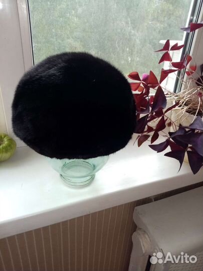 Берет женский норковый