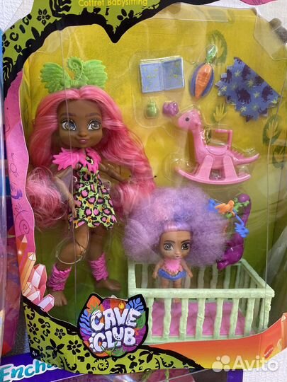 Игрушки Barbie, EnchanTimals, Winx, Cave Club