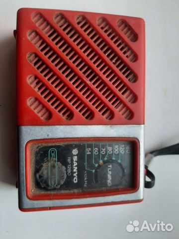 Японский радиоприемник ретро