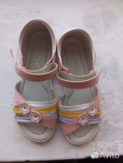 Сандалии для девочки