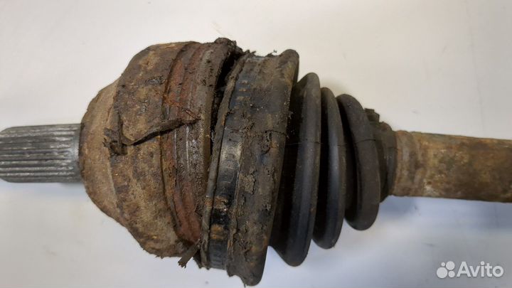 Полуось Jeep Liberty, 2005