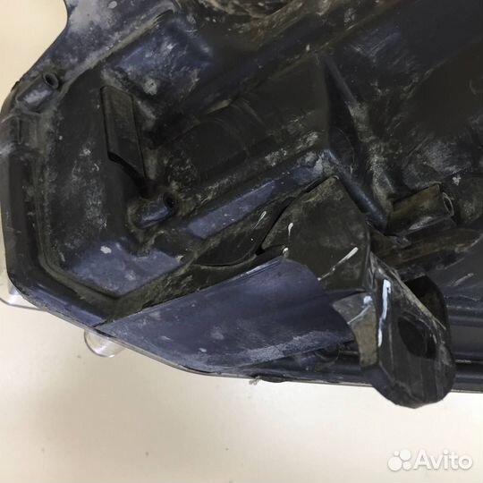 Фара правая LADA Largus 2012