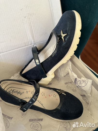 Школьная обувь