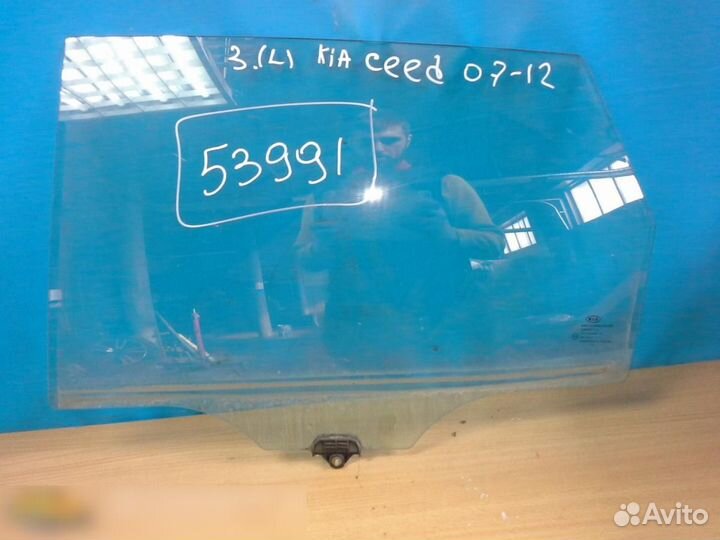 Стекло двери задней левой Kia Ceed 2007- 2012