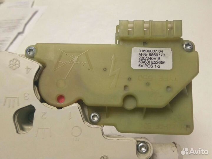 Распределитель потока воды стиральной машины miele