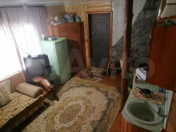 Дом 52 м² на участке 5 сот.