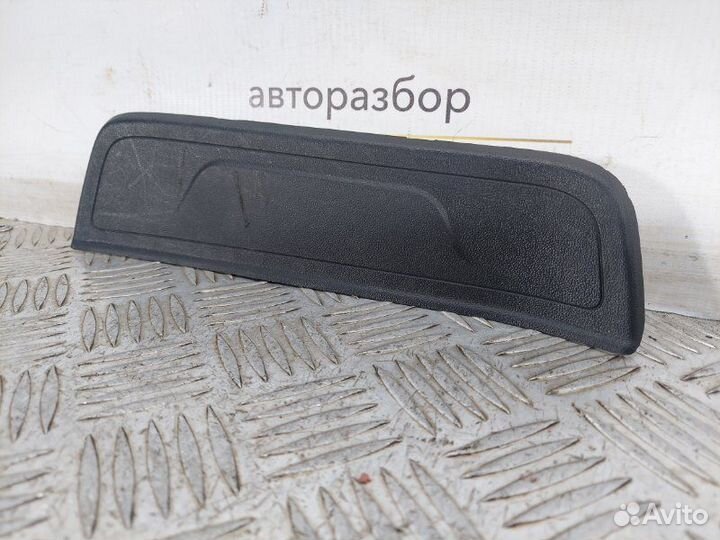 Накладка порога задняя левая Hyundai Ix35 LM 2.0